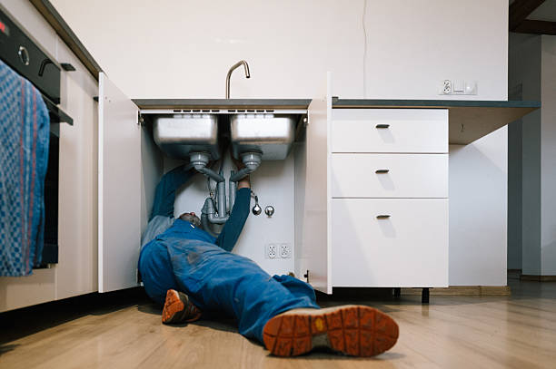 Professional Drain Cleaning technician working in Rosedale, IN
